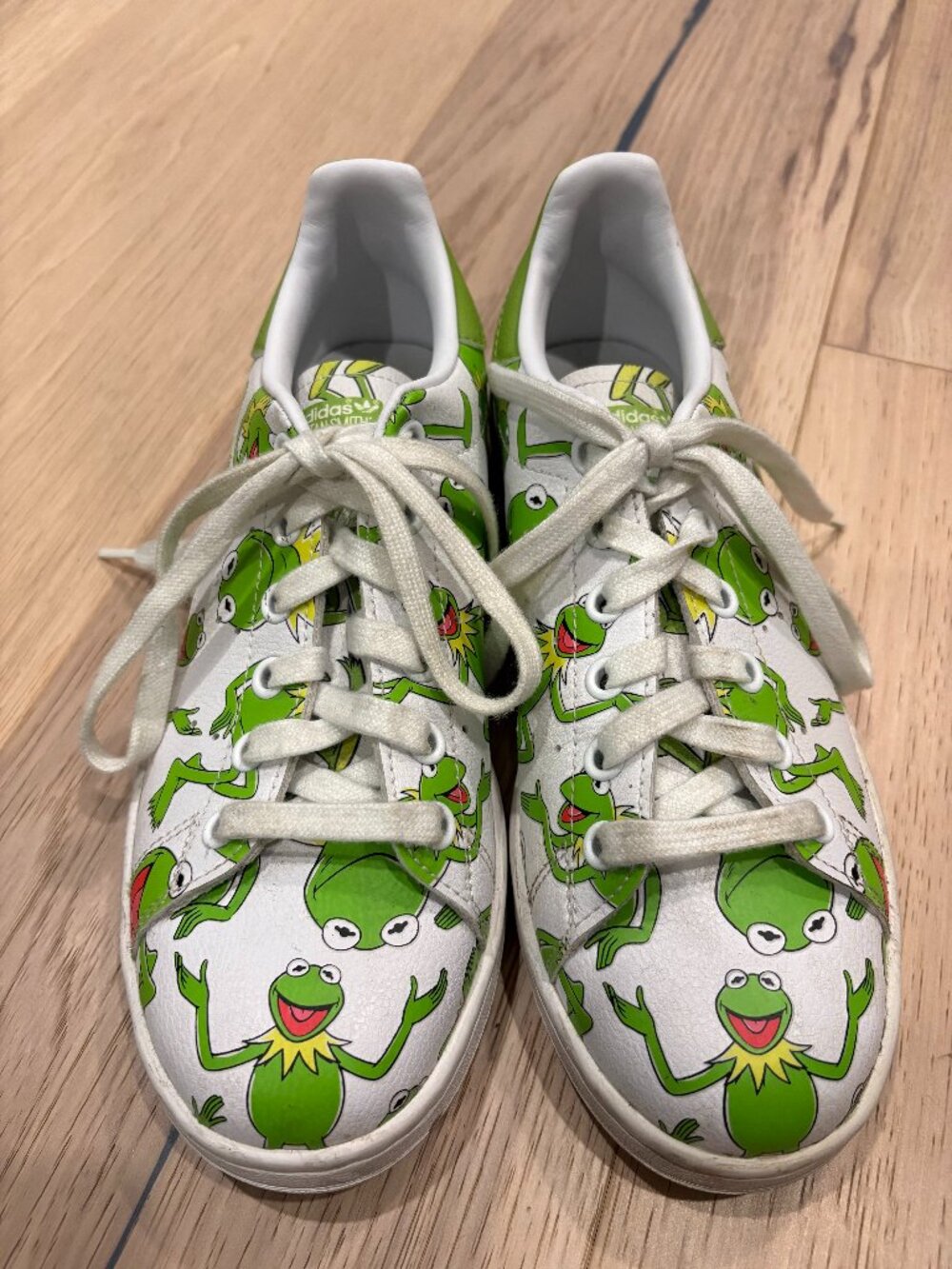 Limited Edition Disney x Adidas Stan Smith Kermit The Frog Shoes - US Size 5